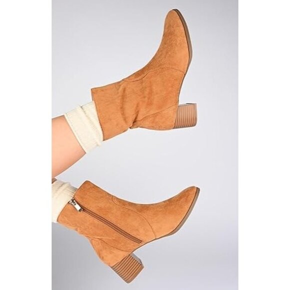 Journee Collection Womens Airly Ankle Block Heels Boots Cognac Size 6M NIB - Picture 9 of 10